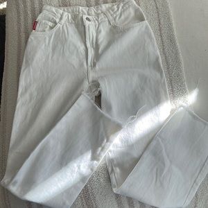 Vintage Bongo jeans. White. Frayed bottoms. Fit like 24/25. Or XS.
